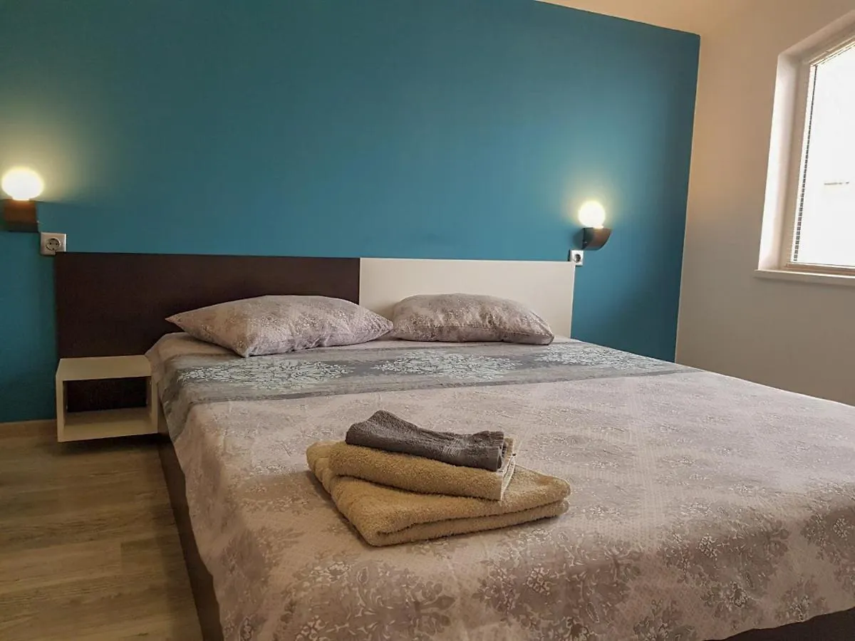 Beauty House Apartments & Rooms Burgas
