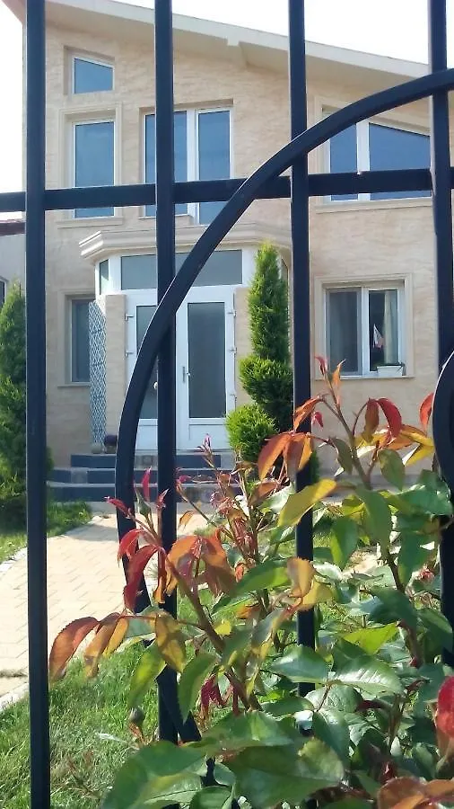 Beauty House Apartments & Rooms Burgas