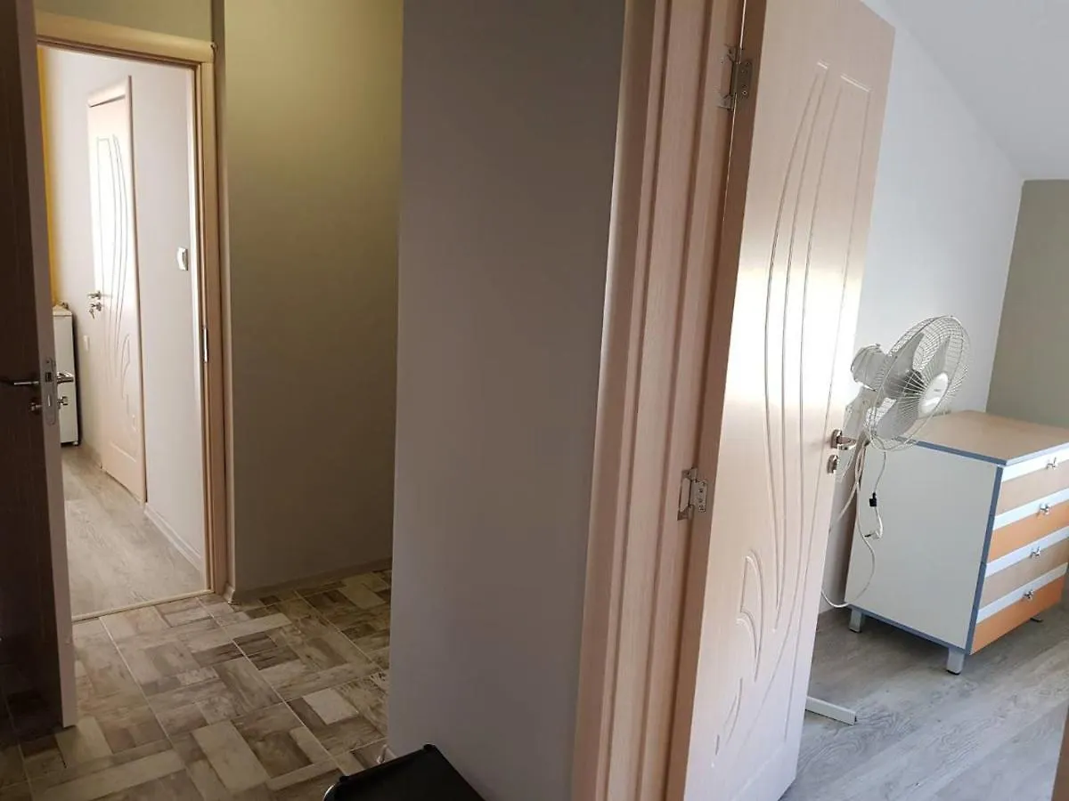 בורגאס Beauty House Apartments & Rooms 0*,