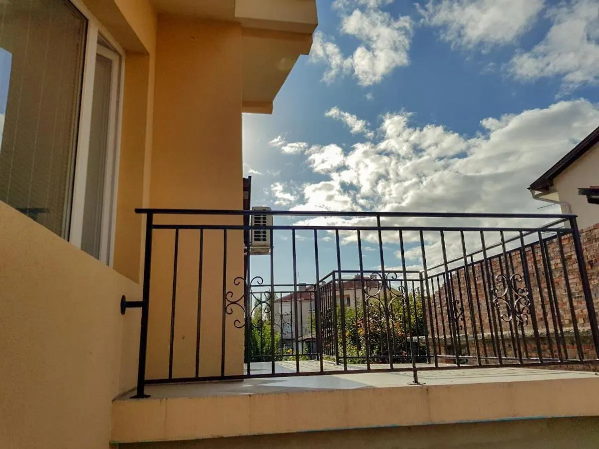 Beauty House Apartments & Rooms Burgas 0*,  Bułgaria